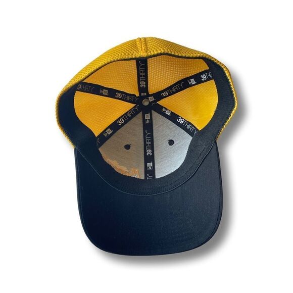 “Monarch Snowmobile Tours”  New Era 39Thirty Flex Fit Cap M/L Black Gold • NWT - Picture 9 of 13